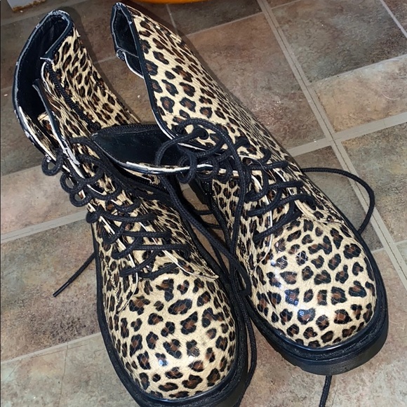 Cheetah Combat Boots - Picture 1 of 1